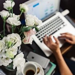 طرق سهلة لتحسين أداء جهاز الراوتر أثناء العمل في المنزل